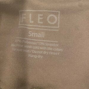 Fleo Wren (brown) 25”